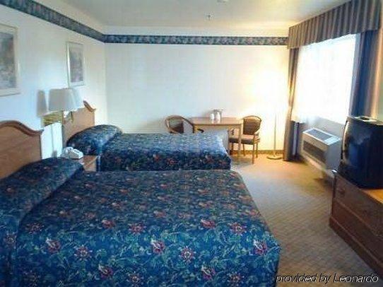 Prospector Hotel & Casino Ілі Номер фото