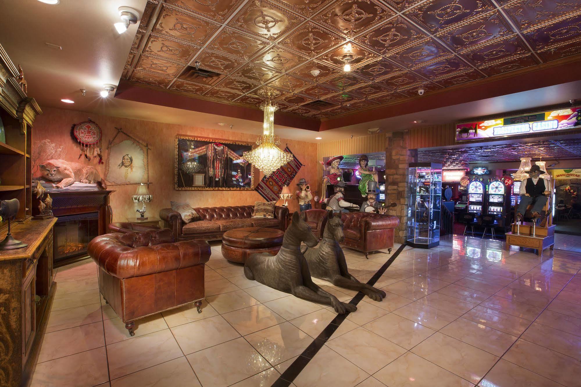 Prospector Hotel & Casino Ілі Екстер'єр фото