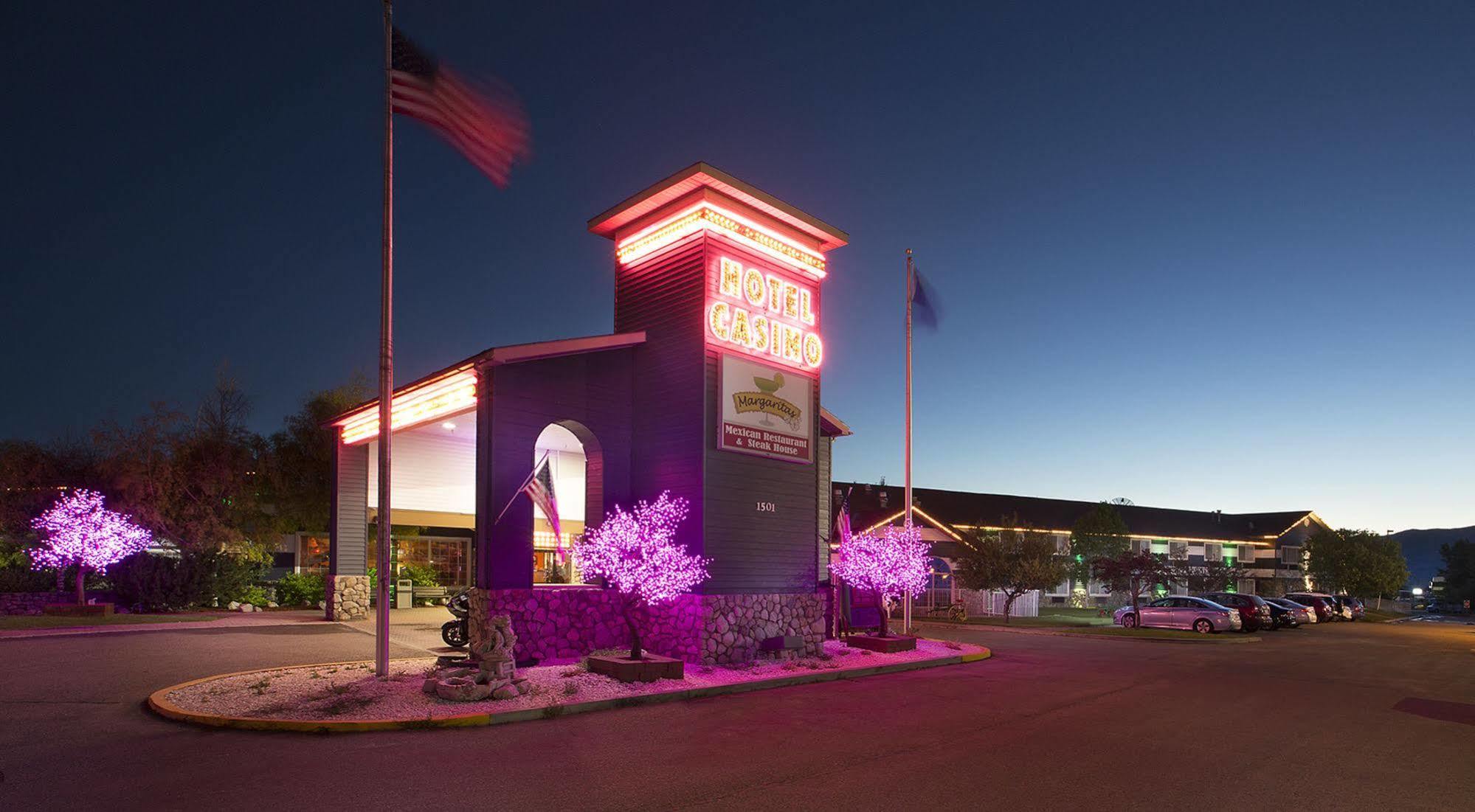 Prospector Hotel & Casino Ілі Екстер'єр фото