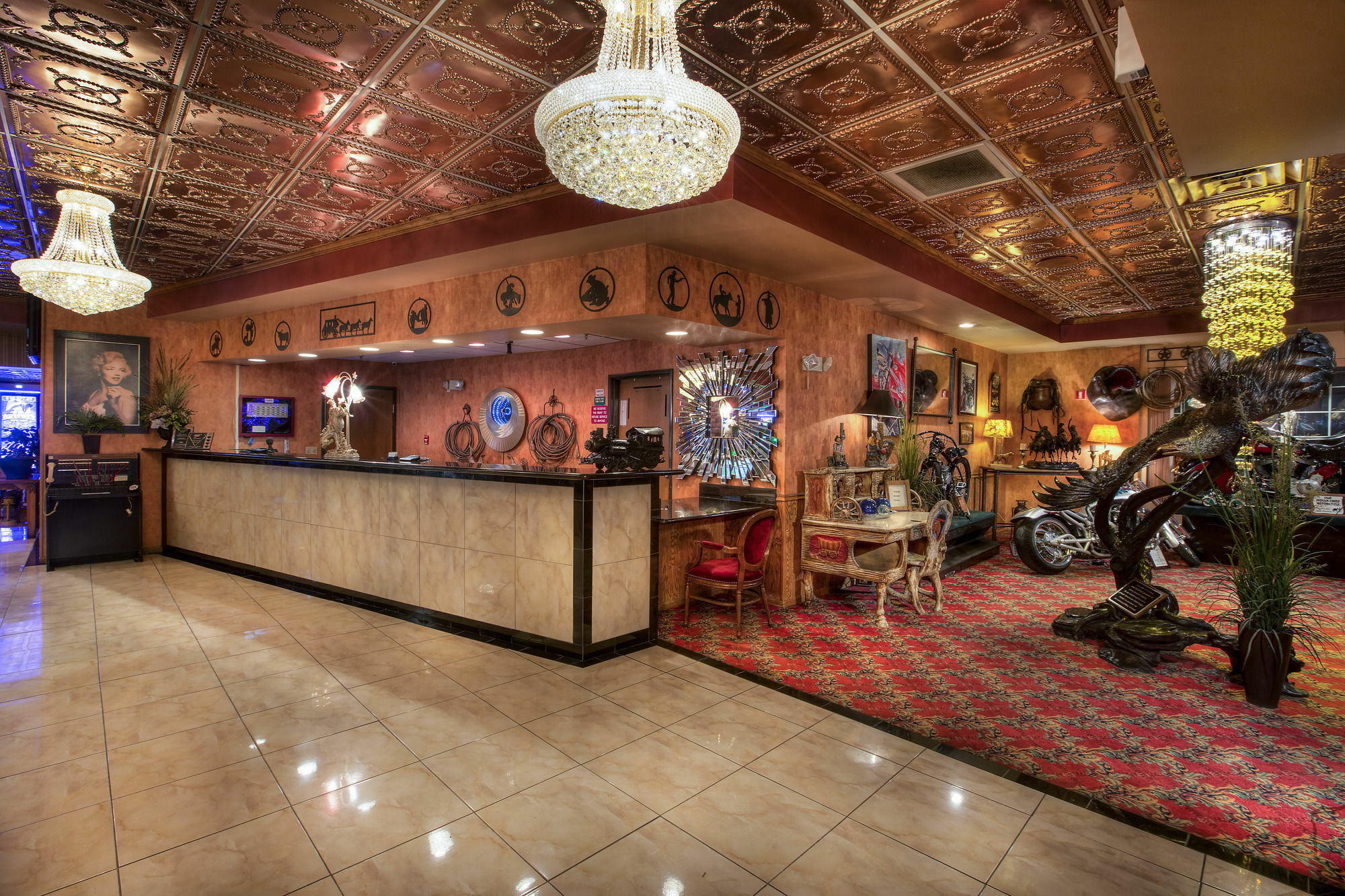 Prospector Hotel & Casino Ілі Екстер'єр фото