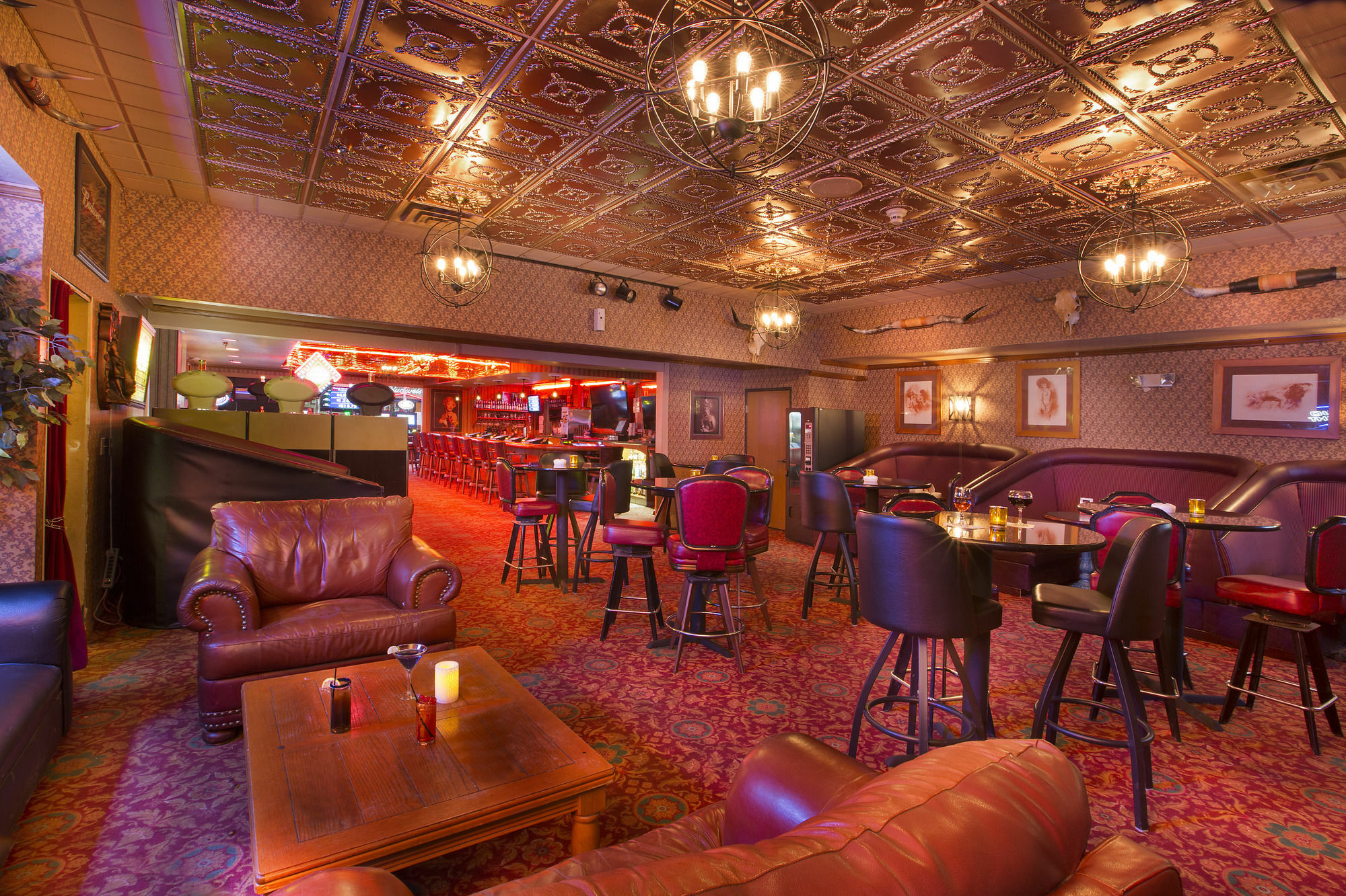 Prospector Hotel & Casino Ілі Екстер'єр фото